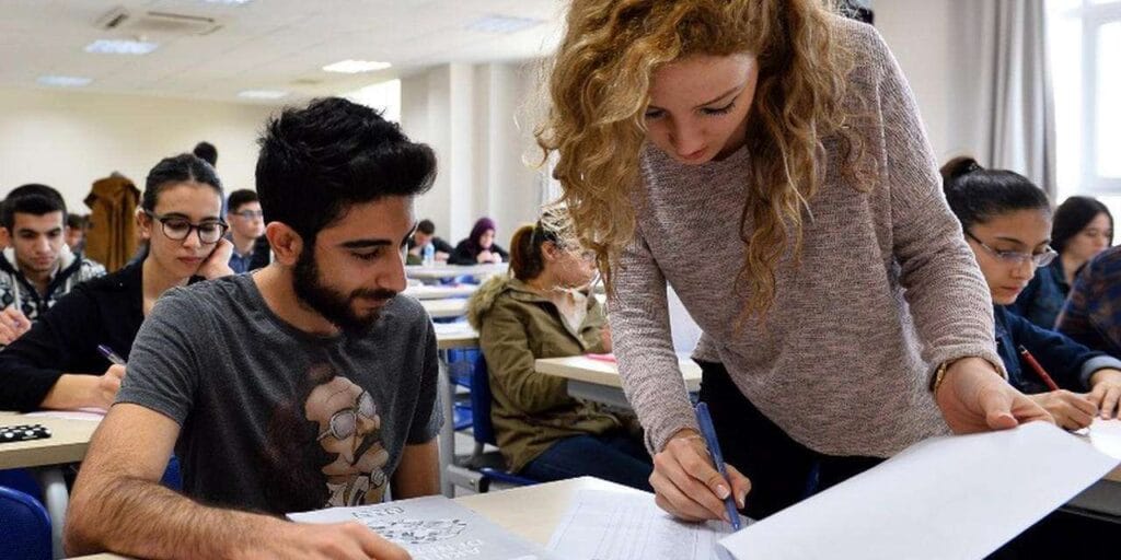 Öğretmenlere 3 Oturumluk Açık Lise Sınav Görevi